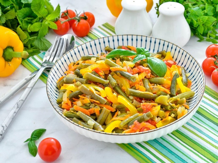 Рагу со стручковой фасолью